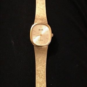 Vintage Bill Blass watch
